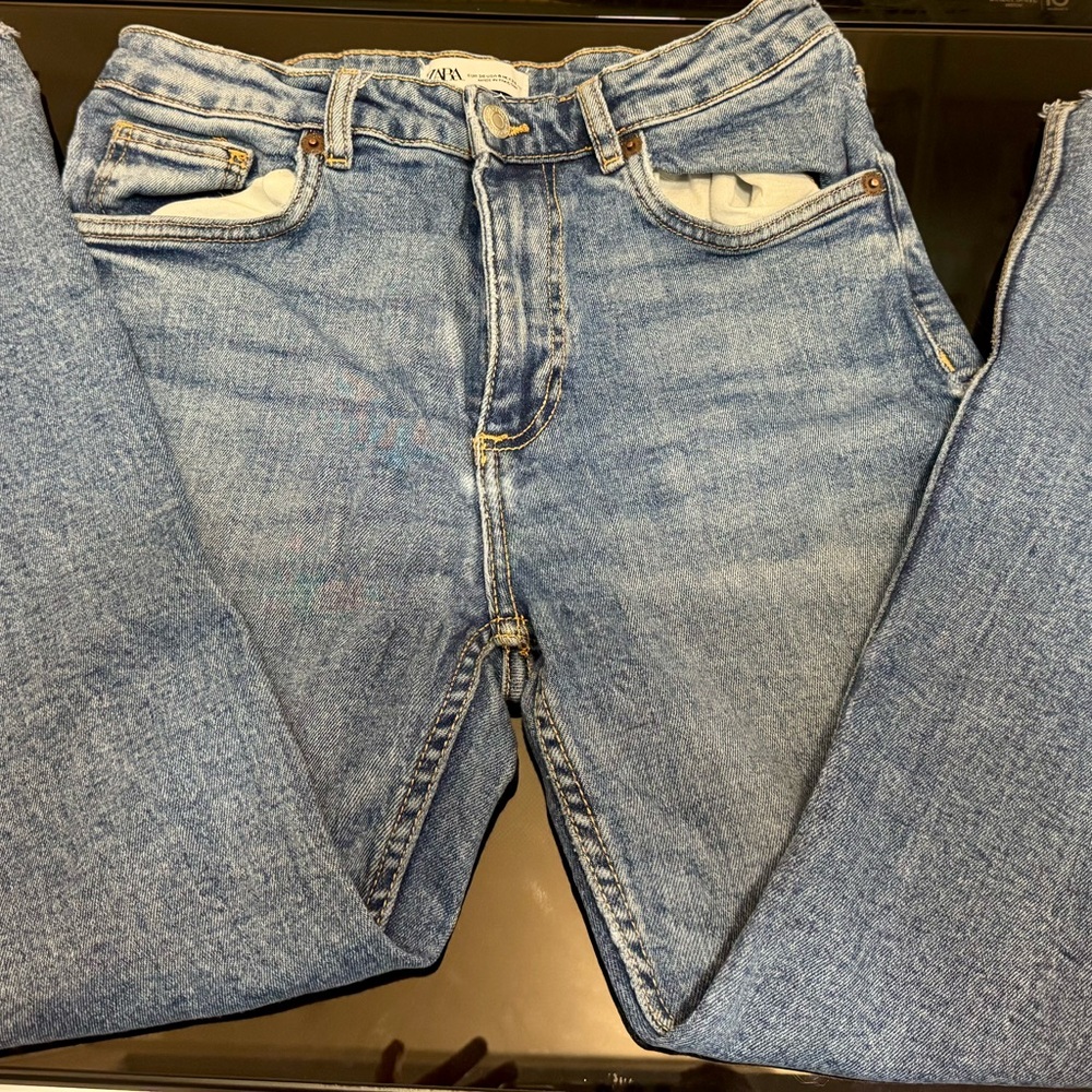 Zara Women's Skinny Jeans in Light Blue